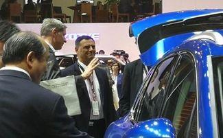 吃瓜吃到自己保时捷网约车,意外体验成网红