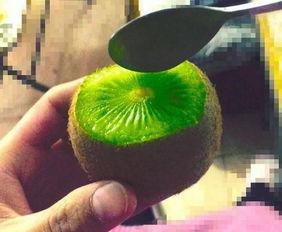 抖音韩国网红吃瓜