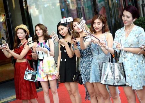 吃瓜视频网红美女图片,网红美女的吃瓜日常