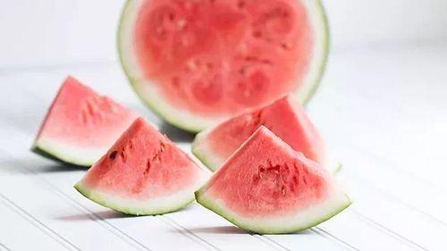 吃瓜资讯网,吃瓜资讯网带你领略明星幕后故事