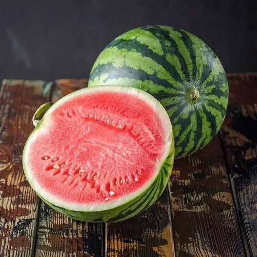 江苏吃瓜网,揭秘江苏本土热门事件，带你领略江苏风土人情