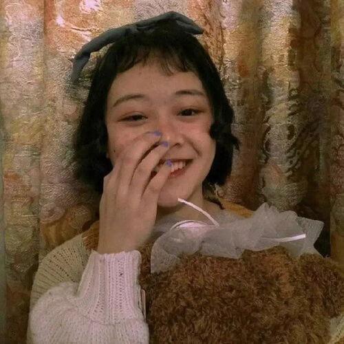 抖音第一女网红吃瓜视频,吃瓜视频背后的惊人真相！”